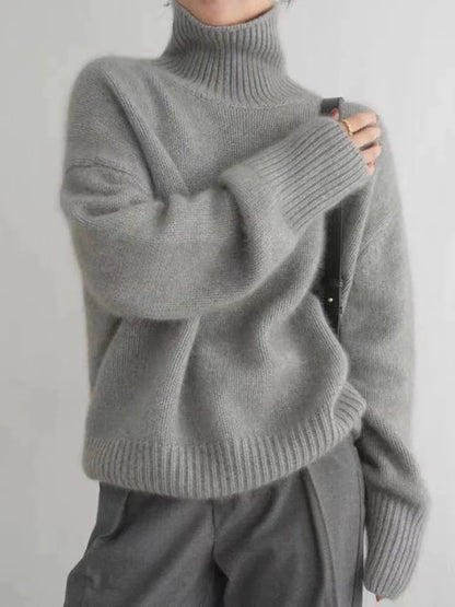Lin Luxurious Turtleneck Sweater
