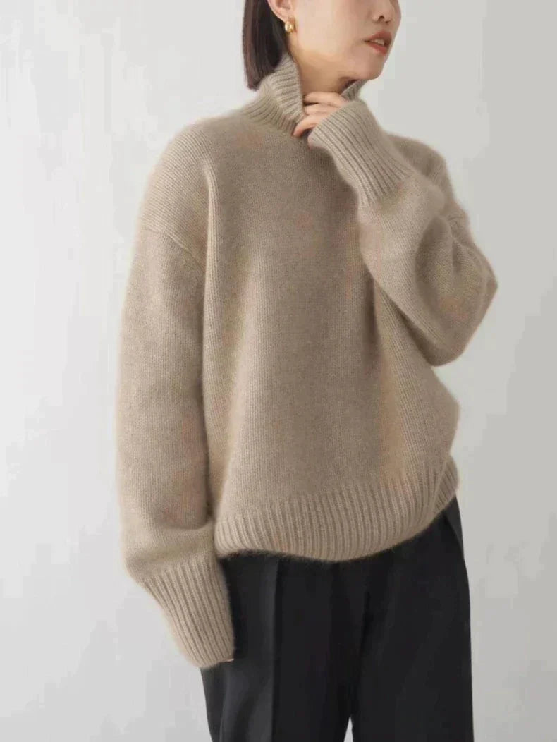 Lin Luxurious Turtleneck Sweater